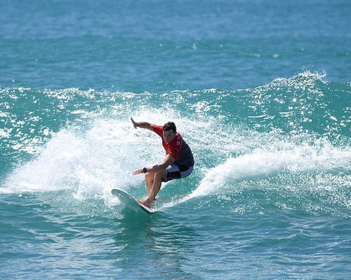 Windsurfing in Arugambay