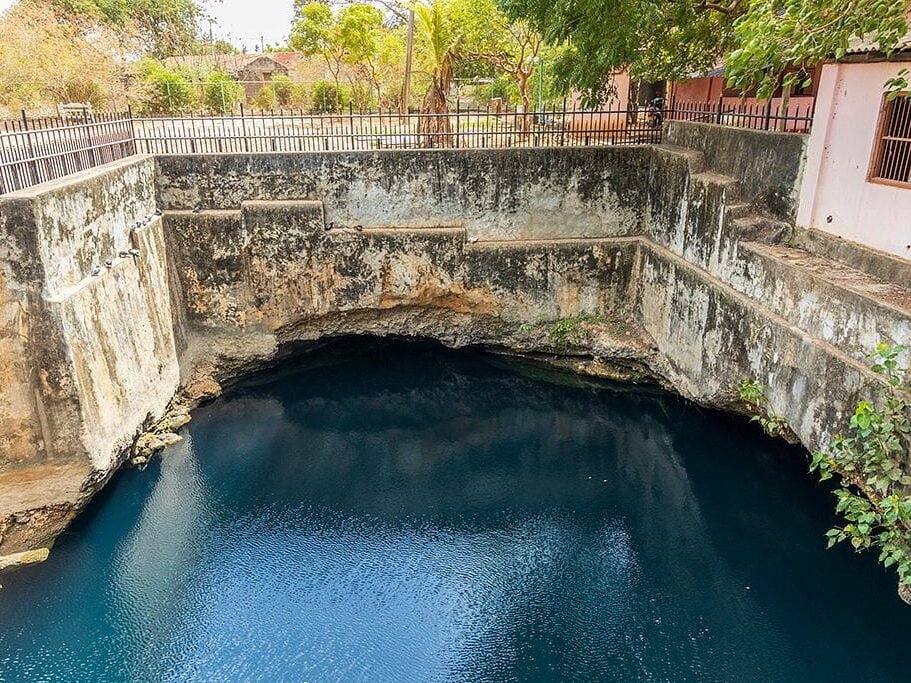 Nilavarai Bottomless Well, Jaffna