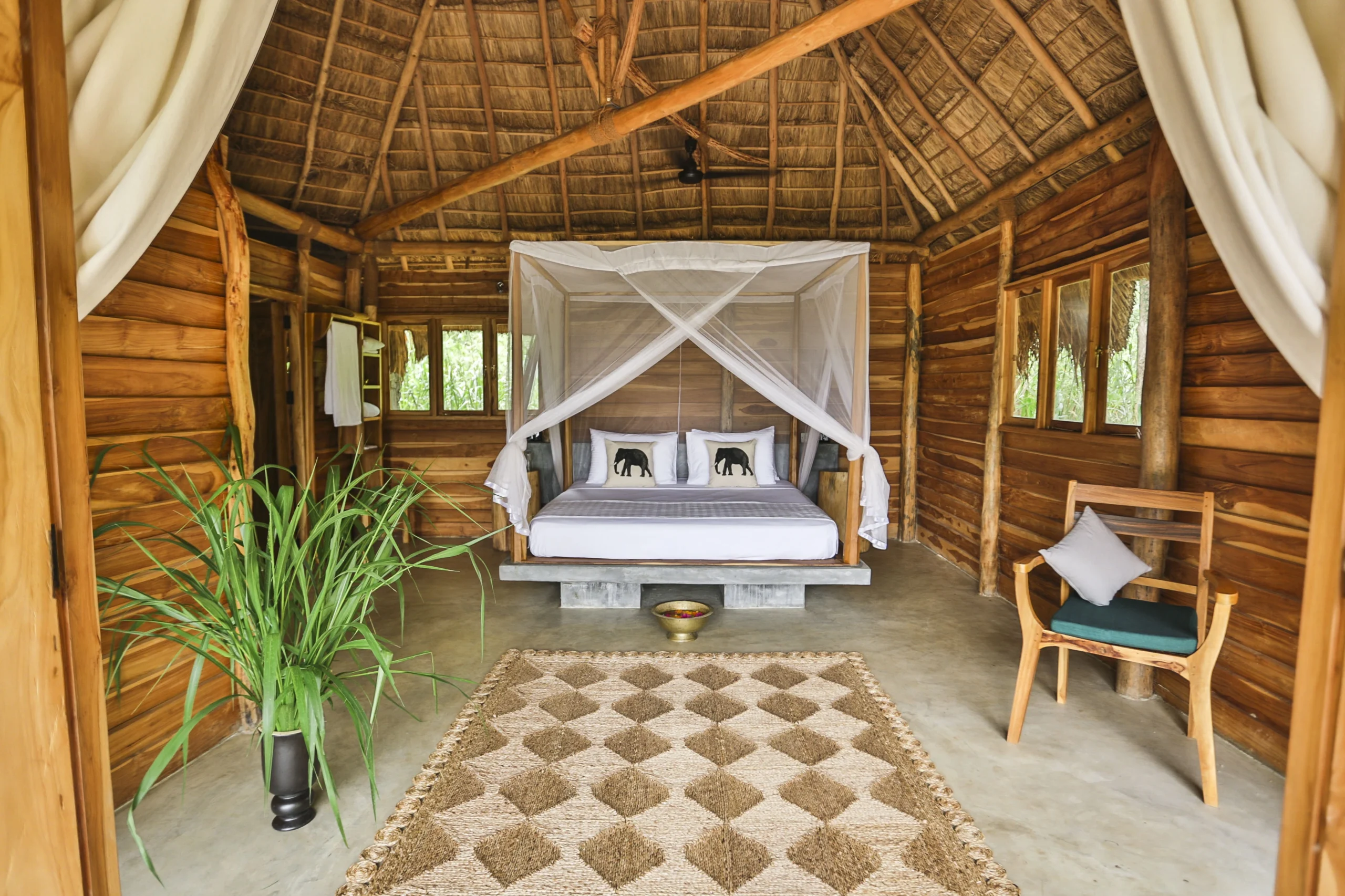 Luxury and boutique hotel recommendations for Sri Lanka tours